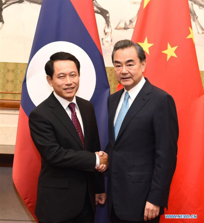 Chinese Foreign Minister Wang Yi (R) holds talks with his Lao counterpart Saleumxay Kommasith in Beijing, capital of China, Aug. 3, 2016. (Xinhua/Zhang Ling) Chinese Foreign Minister Wang Yi (R) holds talks with his Lao counterpart Saleumxay Kommasith in Beijing, capital of China, Aug. 3, 2016. (Xinhua/Zhang Ling)