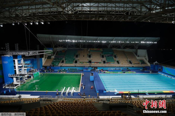 Photo shows the green water in the diving pool of the Rio Olympic Games. (Photo/Agencies) Photo shows the green water in the diving pool of the Rio Olympic Games. (Photo/Agencies)