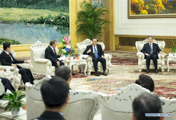 Yu Zhengsheng (2nd R, rear), chairman of the Chinese People's Political Consultative Conference (CPPCC) National Committee, meets with a delegation of county and city officials from Taiwan, in Beijing, capital of China, Sept. 18, 2016. (Photo:Xinhua/Wang Ye) Yu Zhengsheng (2nd R, rear), chairman of the Chinese People's Political Consultative Conference (CPPCC) National Committee, meets with a delegation of county and city officials from Taiwan, in Beijing, capital of China, Sept. 18, 2016. (Photo:Xinhua/Wang Ye)