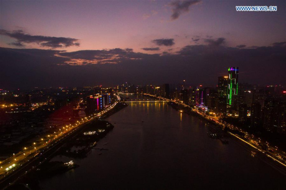 Photo taken on Sept. 26, 2016 shows the sunset view of above the Minjiang River in Fuzhou, China's southeast Fujian Province. (Photo: Xinhua/Song Weiwei) Photo taken on Sept. 26, 2016 shows the sunset view of above the Minjiang River in Fuzhou, China's southeast Fujian Province. (Photo: Xinhua/Song Weiwei)