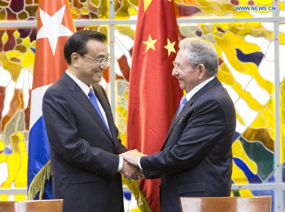 Chinese Premier Li Keqiang (L) and Cuban President Raul Castro witness the signing of some 20 cooperative agreements in areas including economic technology, finance, production capacity, telecommunication, environment protection, and inspection and quarantine after their talks at the Palace of the Revolution in Havana, Cuba, Sept. 24, 2016. (Xinhua/Huang Jingwen) Chinese Premier Li Keqiang (L) and Cuban President Raul Castro witness the signing of some 20 cooperative agreements in areas including economic technology, finance, production capacity, telecommunication, environment protection, and inspection and quarantine after their talks at the Palace of the Revolution in Havana, Cuba, Sept. 24, 2016. (Xinhua/Huang Jingwen)