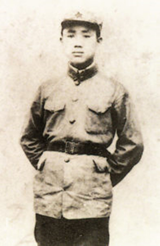 Photo of Wu Wei taken by American Journalist Edgar Snow during the Long March in 1936. Photo of Wu Wei taken by American Journalist Edgar Snow during the Long March in 1936.