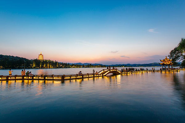 West Lake in Hangzhou (File photo) West Lake in Hangzhou (File photo)