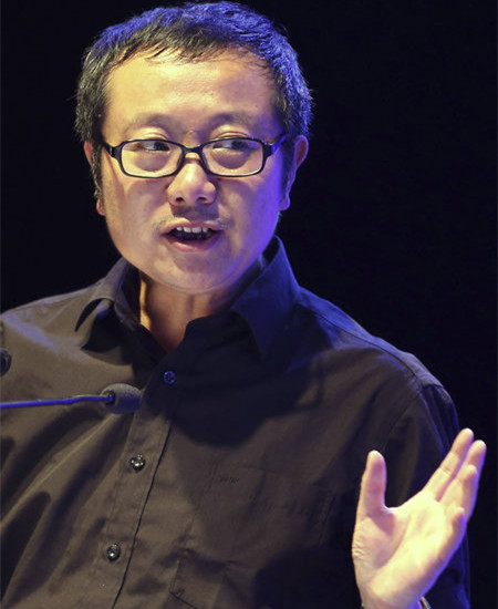 Liu Cixin, who attended an event in Beijing last month, shows up at the Frankfurt Book Fair with a German version of Three-Body Problem that will be released soon. (Photo by Wang Zhuangfei/China Daily) Liu Cixin, who attended an event in Beijing last month, shows up at the Frankfurt Book Fair with a German version of Three-Body Problem that will be released soon. (Photo by Wang Zhuangfei/China Daily)
