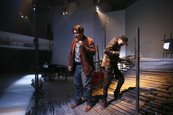 Baritone Shen Yang (left) rehearses for the musical The Fugitive as part of the ongoing Beijing Music Festival. (Photo by Jiang Dong/China Daily) Baritone Shen Yang (left) rehearses for the musical The Fugitive as part of the ongoing Beijing Music Festival. (Photo by Jiang Dong/China Daily)