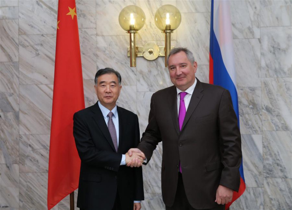 Chinese Vice Premier Wang Yang (L) shakes hands with Russian Deputy Prime Minister Dmitry Rogozin at the 20th meeting of the Joint Commission for the Regular Prime Ministers' Meetings of China and Russia in Moscow, Russia, on Nov. 2, 2016.(Xinhua/Bai Xueqi) Chinese Vice Premier Wang Yang (L) shakes hands with Russian Deputy Prime Minister Dmitry Rogozin at the 20th meeting of the Joint Commission for the Regular Prime Ministers' Meetings of China and Russia in Moscow, Russia, on Nov. 2, 2016.(Xinhua/Bai Xueqi)