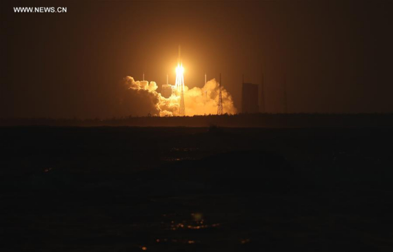 China's newly-developed heavy-lift carrier rocket Long March-5 blasts off from Wenchang Space Launch center in south China's Hainan province, Nov. 3, 2016. China on Thursday successfully launched Long March-5 carrier rocket in Wenchang. (Photo: Xinhua/Yin Gang) China's newly-developed heavy-lift carrier rocket Long March-5 blasts off from Wenchang Space Launch center in south China's Hainan province, Nov. 3, 2016. China on Thursday successfully launched Long March-5 carrier rocket in Wenchang. (Photo: Xinhua/Yin Gang)