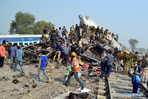 Rescue forces work at a train accident site near Kanpur in Uttar Pradesh, India, Nov. 20, 2016. (Photo/Xinhua) Rescue forces work at a train accident site near Kanpur in Uttar Pradesh, India, Nov. 20, 2016. (Photo/Xinhua)