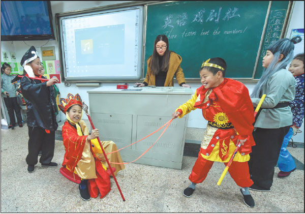 Students at the No 4 Primary School in Changxing county, Zhejiang province, perform during the school's English drama festival.Xu Yu / Xinhua Students at the No 4 Primary School in Changxing county, Zhejiang province, perform during the school's English drama festival.Xu Yu / Xinhua