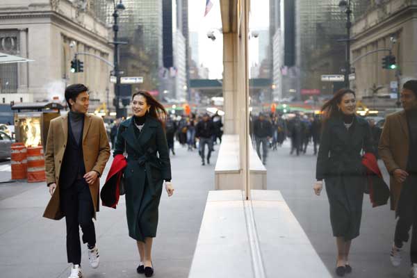 Kong Jing (right) and Chang Zhousheng in New York. (Provided to China Daily) Kong Jing (right) and Chang Zhousheng in New York. (Provided to China Daily)