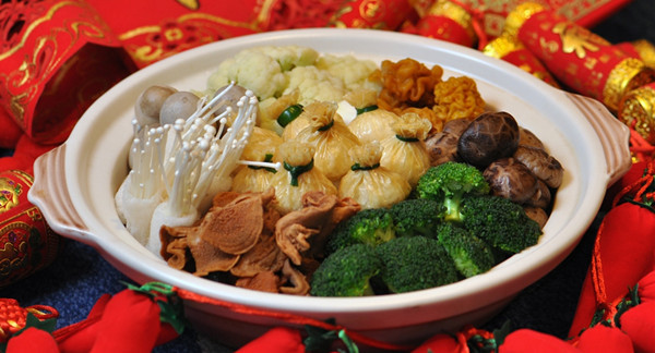 Vegetarian poon choi. (Photo provided to chinadaily.com.cn)
