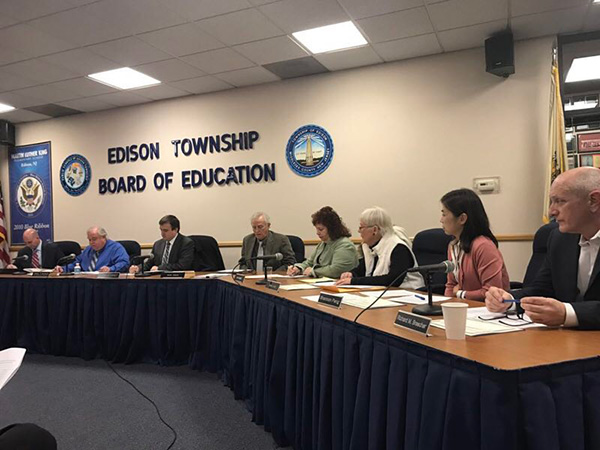 Shannon Peng (in pink), is the only Chinese American on the board of the Edison school board, having just been elected to the seat. New Jersey has the sixth biggest Chinese population in the US and while Chinese representation on school boards is still low, more Chinese parents like Peng are being elected to the boards. (Photo provided to China Daily) Shannon Peng (in pink), is the only Chinese American on the board of the Edison school board, having just been elected to the seat. New Jersey has the sixth biggest Chinese population in the US and while Chinese representation on school boards is still low, more Chinese parents like Peng are being elected to the boards. (Photo provided to China Daily)