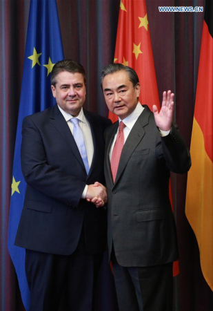 Chinese Foreign Minister Wang Yi (R) shakes hands with German Vice Chancellor and Foreign Minister Sigmar Gabriel in Bonn, Germany, Feb. 16, 2017. (Xinhua/Luo Huanhuan) Chinese Foreign Minister Wang Yi (R) shakes hands with German Vice Chancellor and Foreign Minister Sigmar Gabriel in Bonn, Germany, Feb. 16, 2017. (Xinhua/Luo Huanhuan)