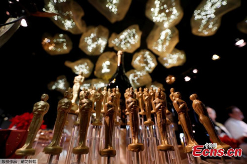 Oscar statuette shaped chocolates are pictured during a preview of the food and decor for the 89th Academy Awards' Governors Ball at the Ray Dolby ballroom in Los Angeles, the U.S., Feb. 16, 2017. (Photo/Agencies) Oscar statuette shaped chocolates are pictured during a preview of the food and decor for the 89th Academy Awards' Governors Ball at the Ray Dolby ballroom in Los Angeles, the U.S., Feb. 16, 2017. (Photo/Agencies)