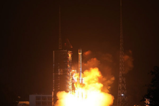 A Long March-3B rocket carrying the Fengyun-4 satellite blasts off from the launching pad at Xichang Satellite Launch Center, southwest China's Sichuan Province, Dec. 11, 2016. (Photo/Xinhua A Long March-3B rocket carrying the Fengyun-4 satellite blasts off from the launching pad at Xichang Satellite Launch Center, southwest China's Sichuan Province, Dec. 11, 2016. (Photo/Xinhua