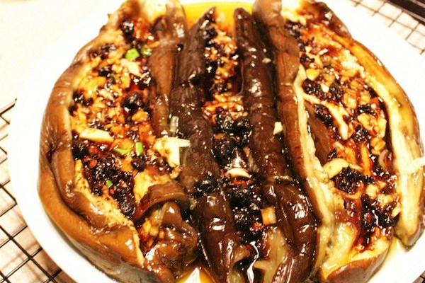 Steamed eggplant with Lao Gan Ma. (File photo) Steamed eggplant with Lao Gan Ma. (File photo)