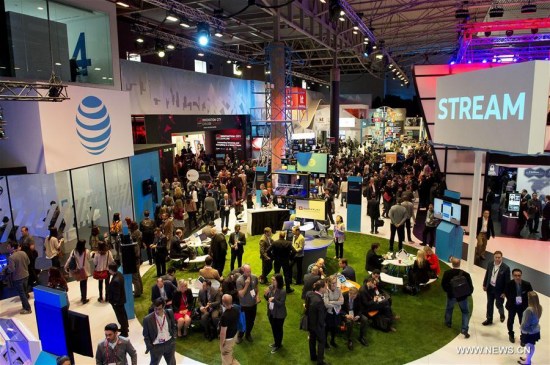 People visit the exhibition during the second day of the Mobile World Congress in Barcelona, Spain, on Feb. 28, 2017. (Xinhua/Lino De Vallier) People visit the exhibition during the second day of the Mobile World Congress in Barcelona, Spain, on Feb. 28, 2017. (Xinhua/Lino De Vallier)