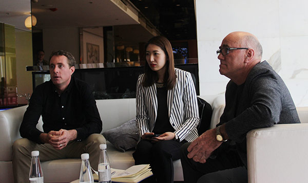 Healthpost's CEO Abel Butler (left), China country manager Harriet Zhou (center), and chairman Peter Butler speak with China Daily in Beijing on March 17, 2017. (Photo provided to chinadaily.com.cn) Healthpost's CEO Abel Butler (left), China country manager Harriet Zhou (center), and chairman Peter Butler speak with China Daily in Beijing on March 17, 2017. (Photo provided to chinadaily.com.cn)