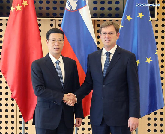 Chinese Vice Premier Zhang Gaoli (L) holds talks with Slovenian Prime Minister Miro Cerar in Ljubljana, Slovenia, April 14, 2017. (Xinhua/Pang Xinglei) Chinese Vice Premier Zhang Gaoli (L) holds talks with Slovenian Prime Minister Miro Cerar in Ljubljana, Slovenia, April 14, 2017. (Xinhua/Pang Xinglei)