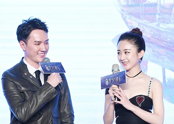 Feng Shaofeng, starring the Buddhist monk Tang Seng, promotes the upcoming Monkey King 3 with lead actress Zhao Liying, who plays the queen of a magical kingdom. (Photo provided to China Daily) Feng Shaofeng, starring the Buddhist monk Tang Seng, promotes the upcoming Monkey King 3 with lead actress Zhao Liying, who plays the queen of a magical kingdom. (Photo provided to China Daily)