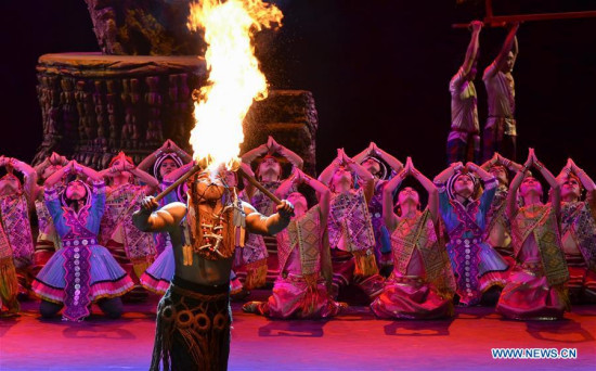 Photo taken on April 19, 2017 shows the scene of the dance drama Kampha and Ivory Princess in Vientiane, capital of Laos, April 19, 2017. (Xinhua/Liu Ailun) Photo taken on April 19, 2017 shows the scene of the dance drama Kampha and Ivory Princess in Vientiane, capital of Laos, April 19, 2017. (Xinhua/Liu Ailun)