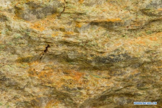 Photo provided by Australian National University (ANU) shows the sandstone rocks found in Jack Hills in Western Australia, which have been used in the research in the Earth's history. (Xinhua/ANU) Photo provided by Australian National University (ANU) shows the sandstone rocks found in Jack Hills in Western Australia, which have been used in the research in the Earth's history. (Xinhua/ANU)