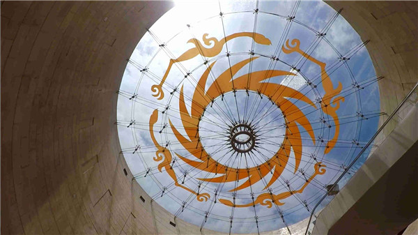 The totem in Jinsha Site Museum represents sun-worshipping in an ancient civilization in Chengdu. (CGTN Photo) The totem in Jinsha Site Museum represents sun-worshipping in an ancient civilization in Chengdu. (CGTN Photo)