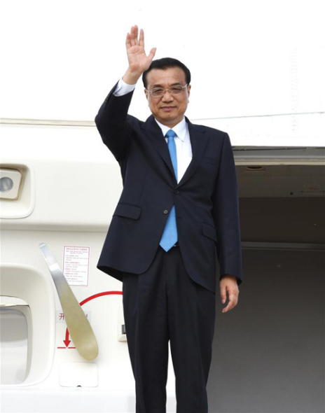 Chinese Premier Li Keqiang arrives in Brussels, Belgium, June 1, 2017. Li is scheduled to attend the 19th China-EU leaders' meeting in Brussels and pay an official visit to Belgium. (Xinhua/Rao Aimin) Chinese Premier Li Keqiang arrives in Brussels, Belgium, June 1, 2017. Li is scheduled to attend the 19th China-EU leaders' meeting in Brussels and pay an official visit to Belgium. (Xinhua/Rao Aimin)