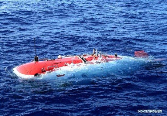 China's manned submersible Jiaolong surfaces after its dive in the Mariana Trench, June 1, 2017. Jiaolong Thursday conducted its 20th dive in the Mariana Trench, the world's deepest-known trench, since 2012. (Xinhua/Liu Shiping) China's manned submersible Jiaolong surfaces after its dive in the Mariana Trench, June 1, 2017. Jiaolong Thursday conducted its 20th dive in the Mariana Trench, the world's deepest-known trench, since 2012. (Xinhua/Liu Shiping)