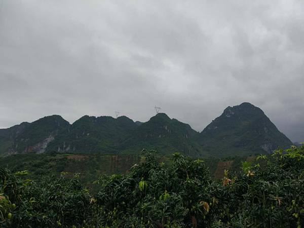 Villagers in Shangxing used to live deep in the rocky mountains. (Photo by Ma Chi/chinadaily.com.cn) Villagers in Shangxing used to live deep in the rocky mountains. (Photo by Ma Chi/chinadaily.com.cn)