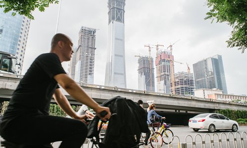 Some Chinese college graduates see moving to first-tier cities as a chance to choose their own path in life. (Photo: Li Hao/GT) Some Chinese college graduates see moving to first-tier cities as a chance to choose their own path in life. (Photo: Li Hao/GT)