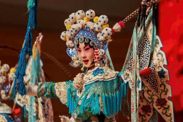 Students perform Peking Opera at the Qingdao Grand Theater in Qingdao, Shandong Province, June 8, 2017. (Photo/China Daily) Students perform Peking Opera at the Qingdao Grand Theater in Qingdao, Shandong Province, June 8, 2017. (Photo/China Daily)