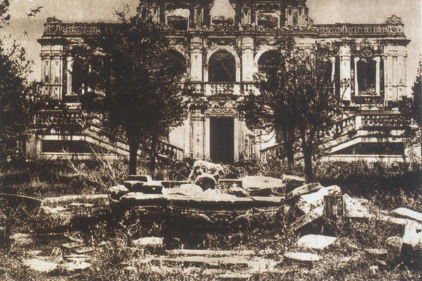 Ruins of Xieqiqu's northern section in 1879. (Photo provided to China Daily) Ruins of Xieqiqu's northern section in 1879. (Photo provided to China Daily)