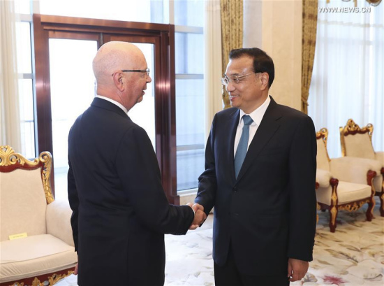 Chinese Premier Li Keqiang (R) meets with Klaus Schwab, World Economic Forum (WEF) founder and executive chairman, in Dalian, northeast China's Liaoning Province, June 26, 2017. (Xinhua/Pang Xinglei) Chinese Premier Li Keqiang (R) meets with Klaus Schwab, World Economic Forum (WEF) founder and executive chairman, in Dalian, northeast China's Liaoning Province, June 26, 2017. (Xinhua/Pang Xinglei)