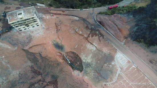 The site of a gas pipeline explosion is seen in Qinglong, southwest China's Guizhou Province, July 2, 2017. At least eight people died and another 35 were injured in a natural gas pipeline explosion in southwest China's Guizhou Province on Sunday, local authorities said. (Xinhua/Yang Yanbin) The site of a gas pipeline explosion is seen in Qinglong, southwest China's Guizhou Province, July 2, 2017. At least eight people died and another 35 were injured in a natural gas pipeline explosion in southwest China's Guizhou Province on Sunday, local authorities said. (Xinhua/Yang Yanbin)