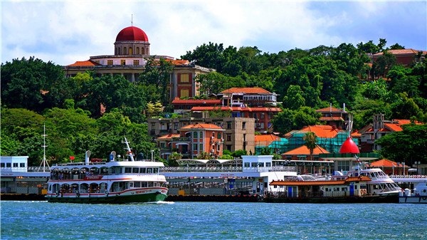 The island Kulangsu has been added to the UNESCO World Cultural Heritage list at a conference of the World Heritage Committee on Saturday in Krakow, Poland. (Photo/Xinhua) The island Kulangsu has been added to the UNESCO World Cultural Heritage list at a conference of the World Heritage Committee on Saturday in Krakow, Poland. (Photo/Xinhua)
