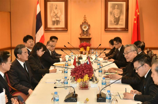 Visiting Chinese Foreign Minister Wang Yi (2nd L) holds talks with his Thai counterpart Don Pramudwinai (3rd R) in Bangkok, Thailand, on July 24, 2017. (Xinhua/Li Mangmang) Visiting Chinese Foreign Minister Wang Yi (2nd L) holds talks with his Thai counterpart Don Pramudwinai (3rd R) in Bangkok, Thailand, on July 24, 2017. (Xinhua/Li Mangmang)