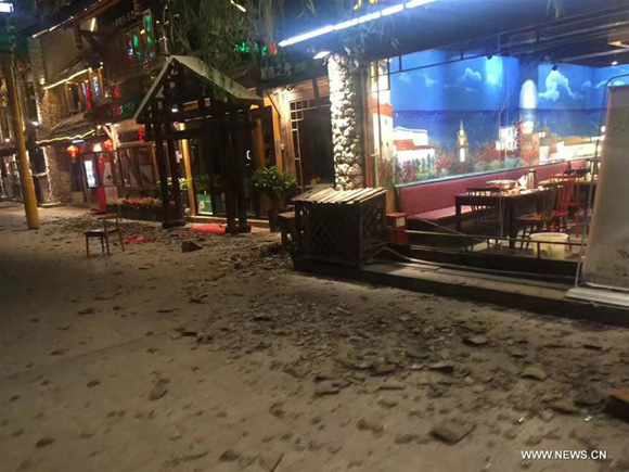 Photo taken on Aug. 8, 2017 shows a street view after earthquake near the tourist center in Jiuzhaigou County in southwest China's Sichuan Province. A 7.0-magnitude earthquake jolted Jiuzhaigou County at 9:19 p.m. Tuesday (Beijing Time), according to the China Earthquake Networks Center (CENC). (Xinhua)