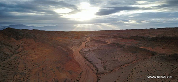 Photo taken on Aug. 18, 2017 shows China's future Mars simulation base in Hongya (Red Cliff) region of Haixi Mongolian and Tibetan Autonomous Prefecture in northwest China's Qinghai Province. (Xinhua/Wu Gang) Photo taken on Aug. 18, 2017 shows China's future Mars simulation base in Hongya (Red Cliff) region of Haixi Mongolian and Tibetan Autonomous Prefecture in northwest China's Qinghai Province. (Xinhua/Wu Gang)