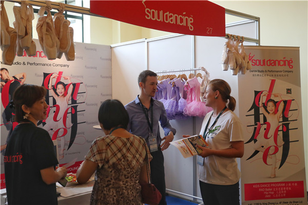 More than 10,000 visitors and 150 exhibitors will attend the three-day fair this year.[Photo:chinadaily.com.cn/Gao Erqiang) More than 10,000 visitors and 150 exhibitors will attend the three-day fair this year.[Photo:chinadaily.com.cn/Gao Erqiang)