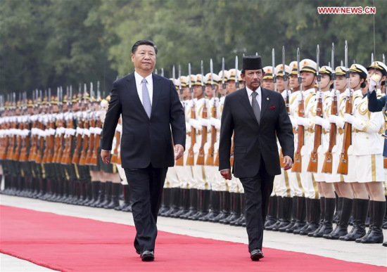 Chinese President Xi Jinping (L) holds a welcome ceremony for Brunei's Sultan Haji Hassanal Bolkiah before their talks in Beijing, capital of China, Sept. 13, 2017. (Xinhua/Xie Huanchi) Chinese President Xi Jinping (L) holds a welcome ceremony for Brunei's Sultan Haji Hassanal Bolkiah before their talks in Beijing, capital of China, Sept. 13, 2017. (Xinhua/Xie Huanchi)
