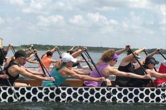 Participants in the dragon boat during competition /Photo via Texas Dragon Boat Association Participants in the dragon boat during competition /Photo via Texas Dragon Boat Association