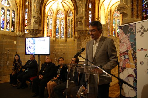 Jin Xiaping (far left) attends Baidu's press conference at the Episcopal Palace of Astorga in Spain on October 19. (Photo/Courtesy of Baidu Baike) Jin Xiaping (far left) attends Baidu's press conference at the Episcopal Palace of Astorga in Spain on October 19. (Photo/Courtesy of Baidu Baike)