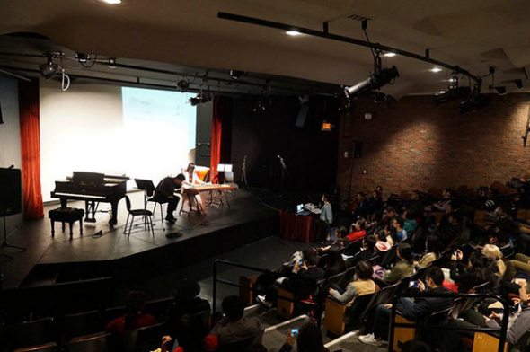 A culture talk, Gu Zheng and Poem, was held at the Massachusetts Institute of Technology, U.S., Oct. 13, 2017. (Photo/Chinaculture.org) A culture talk, Gu Zheng and Poem, was held at the Massachusetts Institute of Technology, U.S., Oct. 13, 2017. (Photo/Chinaculture.org)