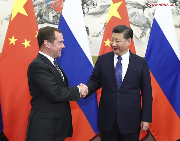 Chinese President Xi Jinping (R) meets with Russian Prime Minister Dmitry Medvedev in Beijing, capital of China, Nov. 1, 2017. (Xinhua/Xie Huanchi) Chinese President Xi Jinping (R) meets with Russian Prime Minister Dmitry Medvedev in Beijing, capital of China, Nov. 1, 2017. (Xinhua/Xie Huanchi)