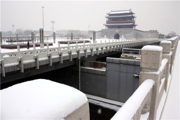 A 2011 picture shows Yongdingmen Gate. (Photo/Xinhua) A 2011 picture shows Yongdingmen Gate. (Photo/Xinhua)