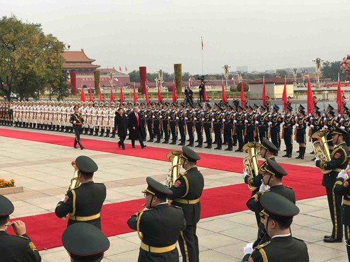 Chinese President Xi Jinping and U.S. President Donald Trump inspect the guard of honor during the welcome ceremony in Beijing, November 9. /CGTN Photo Chinese President Xi Jinping and U.S. President Donald Trump inspect the guard of honor during the welcome ceremony in Beijing, November 9. /CGTN Photo
