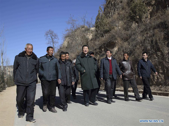 Xi Jinping visits people in Liangjiahe Village, Wen'anyi Township of Yanchuan County, Yan'an, northwest China's Shaanxi Province, Feb. 13, 2015. (Xinhua/Lan Hongguang) Xi Jinping visits people in Liangjiahe Village, Wen'anyi Township of Yanchuan County, Yan'an, northwest China's Shaanxi Province, Feb. 13, 2015. (Xinhua/Lan Hongguang)