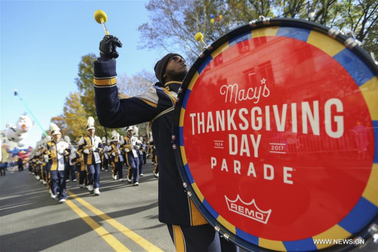 A drummer performs during the 2017 Macy's Thanksgiving Day Parade in New York, the United States, on Nov. 23, 2017. (Xinhua/Wang Ying) A drummer performs during the 2017 Macy's Thanksgiving Day Parade in New York, the United States, on Nov. 23, 2017. (Xinhua/Wang Ying)