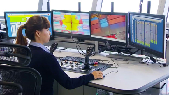 A female operates cranes through automation systems at the Yangshan Deepwater Port, Shanghai, Dec. 10, 2017. (Photo/CGTN) A female operates cranes through automation systems at the Yangshan Deepwater Port, Shanghai, Dec. 10, 2017. (Photo/CGTN)